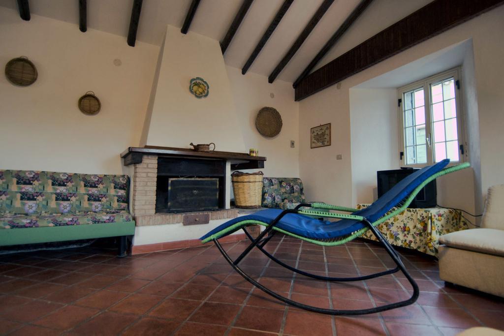Casa Vacanze Etna Piedimonte Etneo Habitación foto